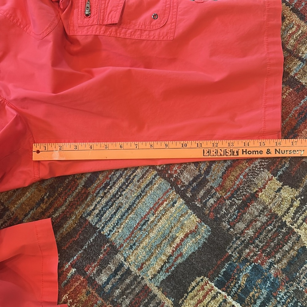 CHICO’s Red Women's Cargo Capris - Size 14-16 (Chico’s 3). - Picture 5 of 9